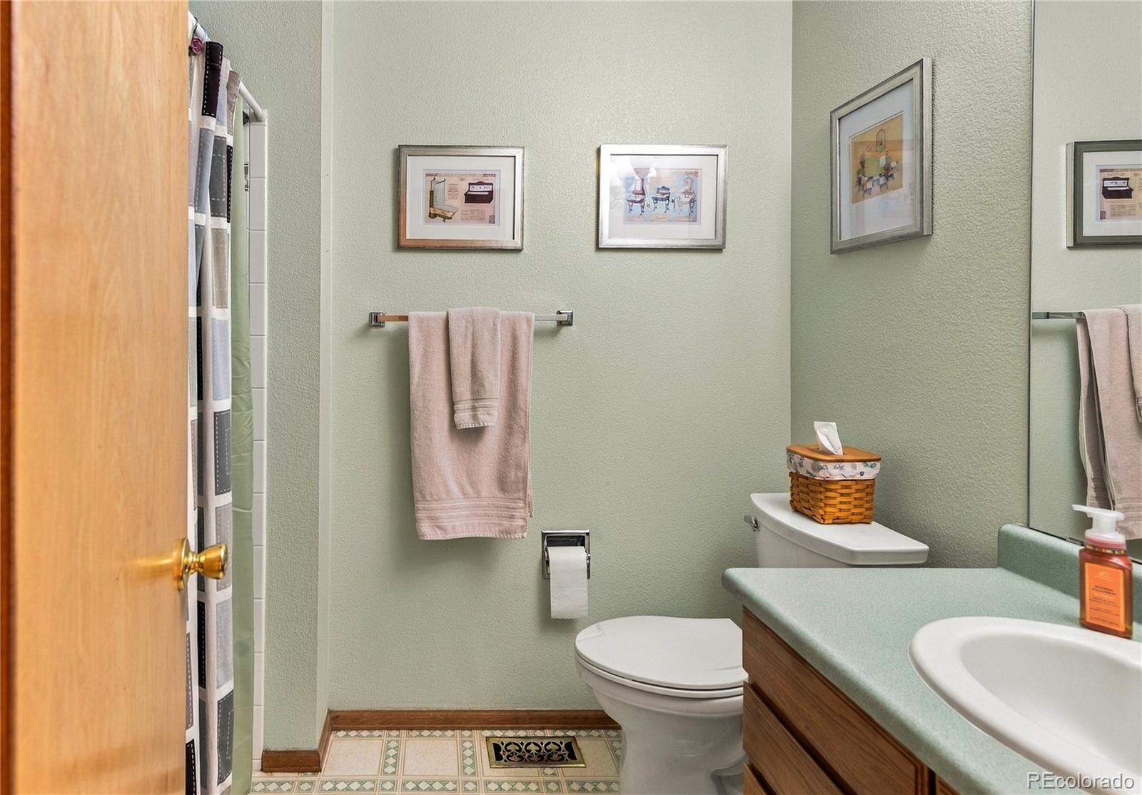 MLS Image #15 for 5635 s quemoy court,centennial, Colorado