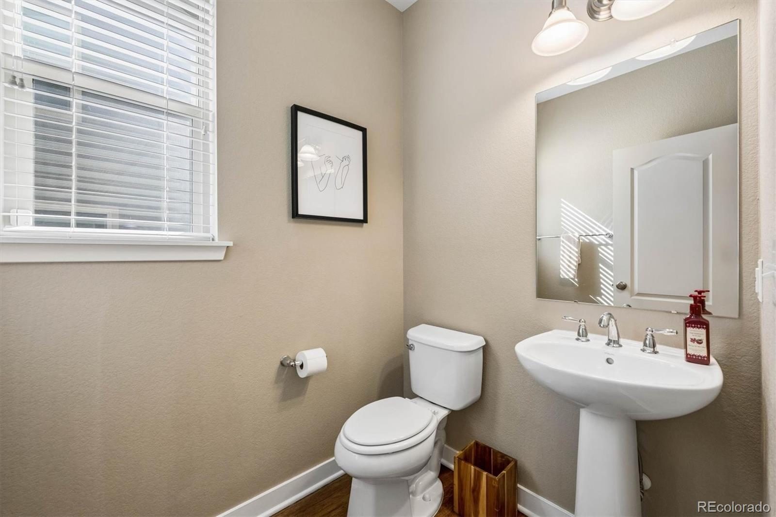MLS Image #11 for 8468  redpoint way,broomfield, Colorado
