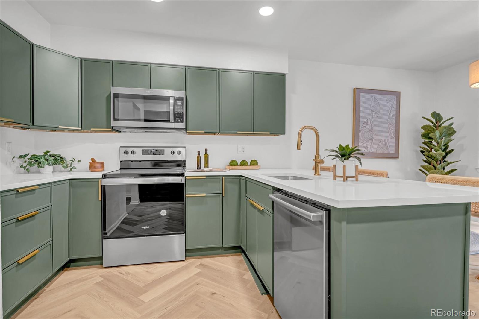 MLS Image #2 for 10568 e park mountain,littleton, Colorado