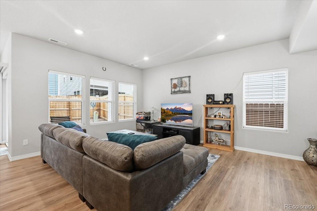 MLS Image #10 for 8132  isabel place,peyton, Colorado