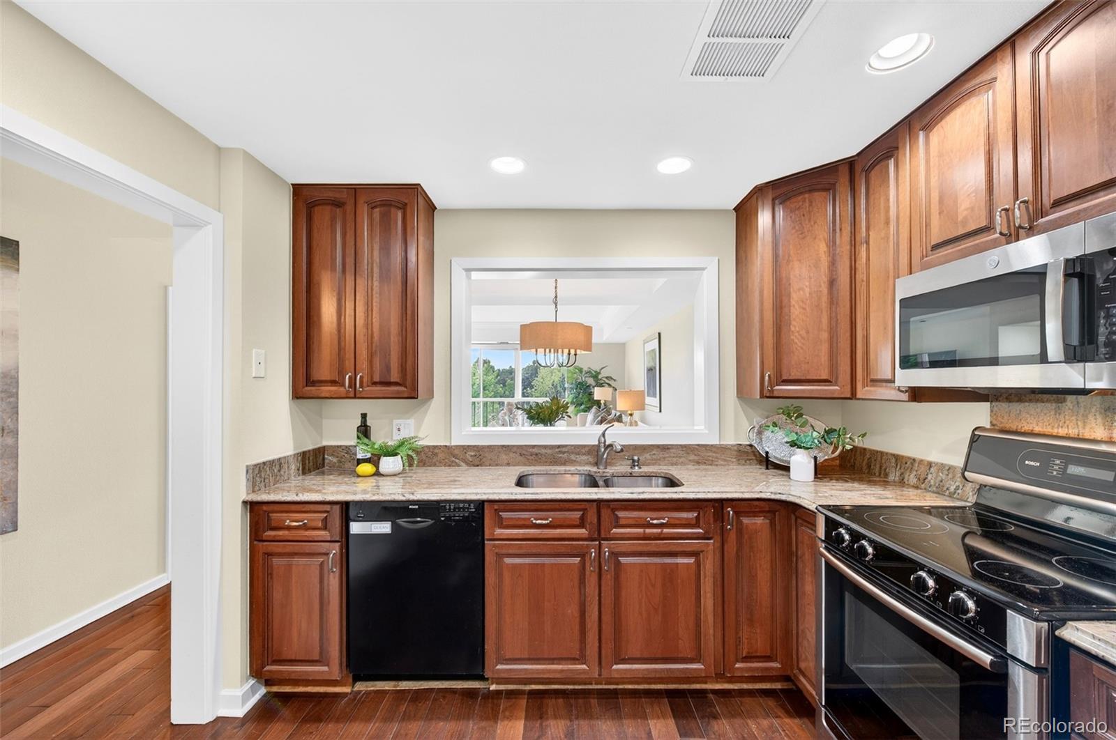 MLS Image #6 for 1900 e girard place,englewood, Colorado