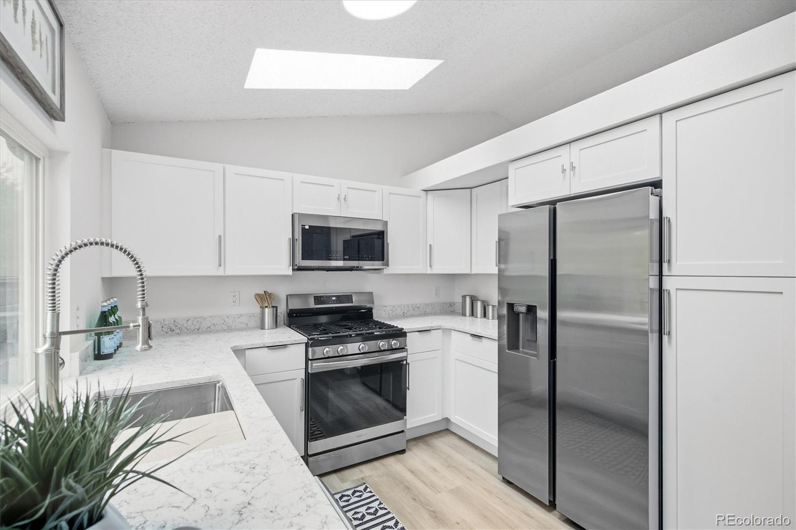 MLS Image #12 for 12668 w prentice drive,littleton, Colorado