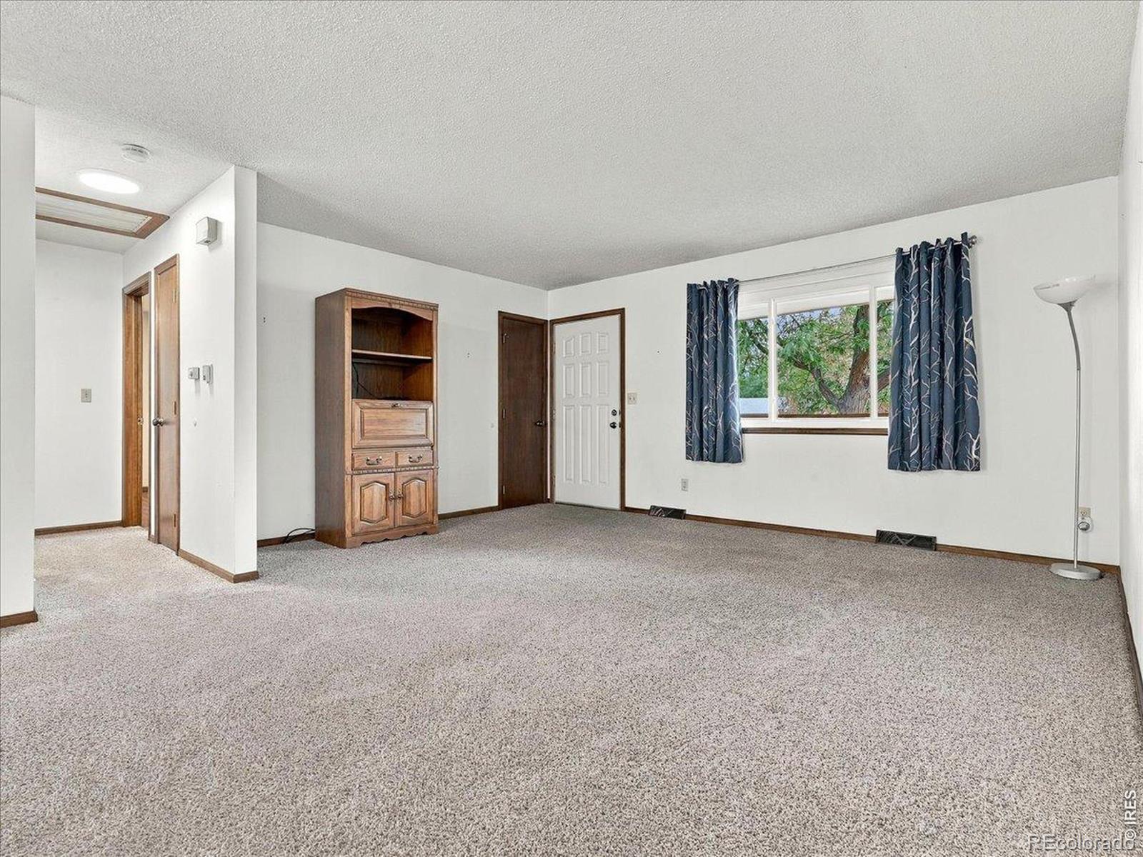 MLS Image #4 for 2625  meadowbrook lane,greeley, Colorado