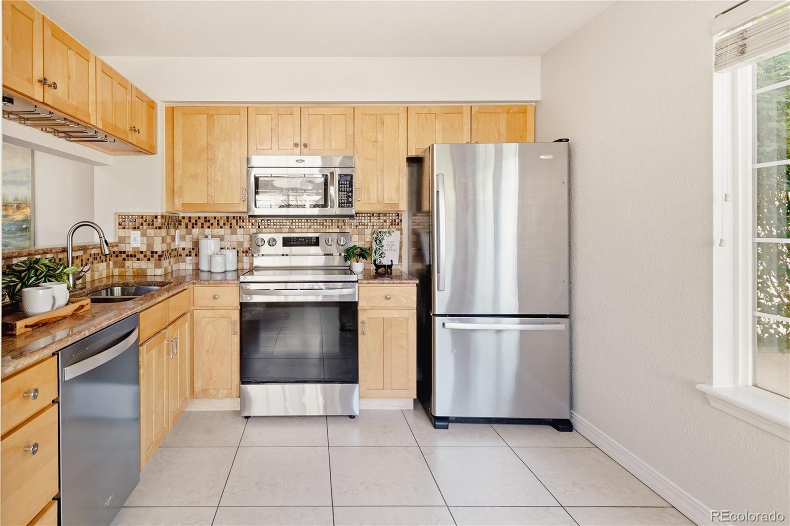 MLS Image #10 for 930  button rock drive,longmont, Colorado