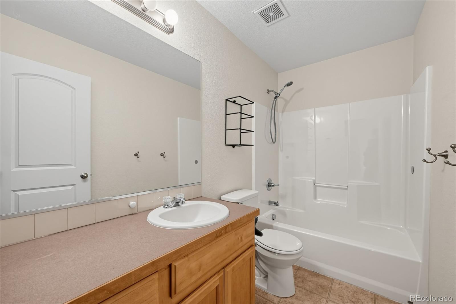 MLS Image #22 for 3251  tamarac lane,johnstown, Colorado