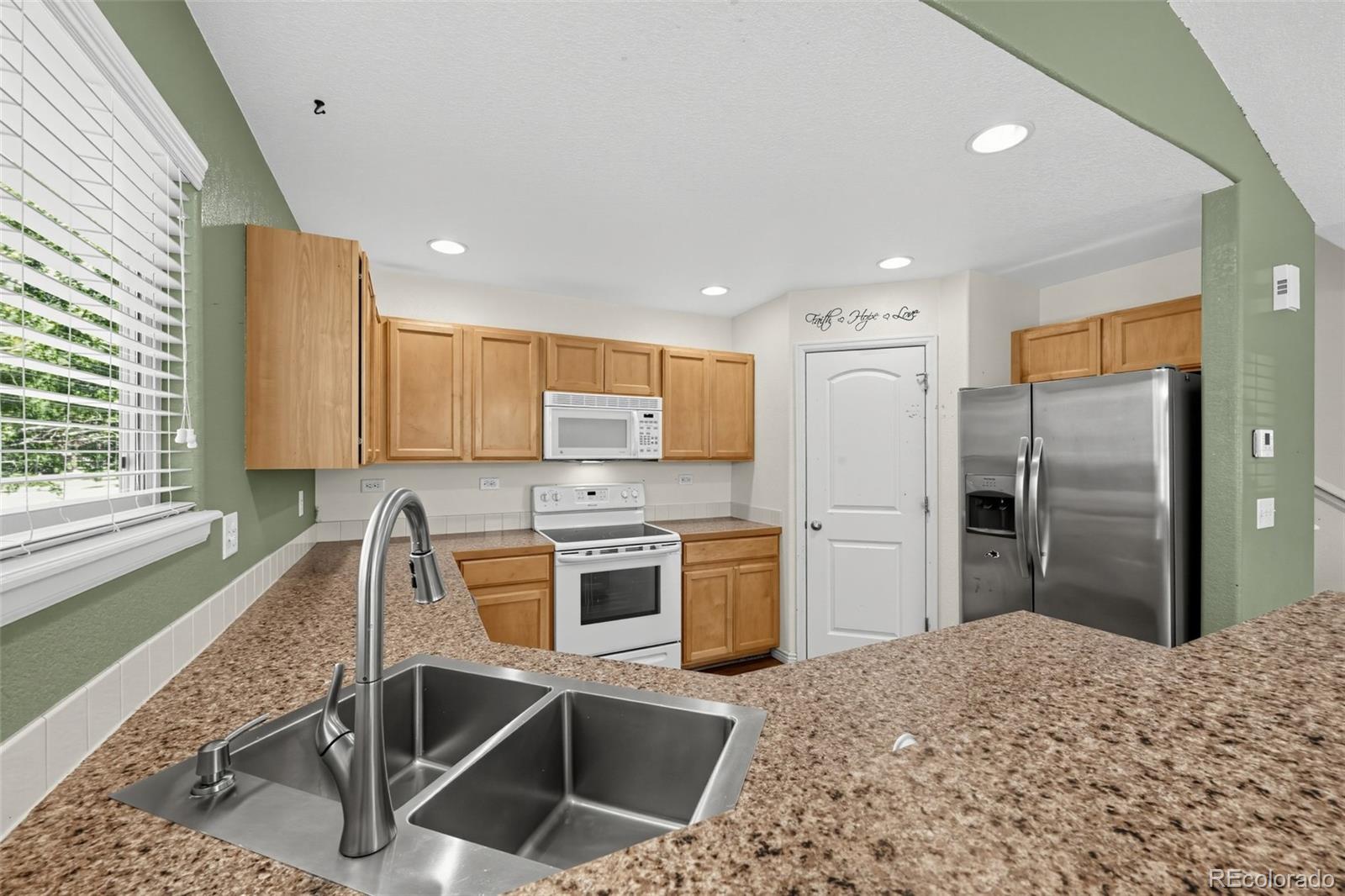 MLS Image #7 for 3251  tamarac lane,johnstown, Colorado