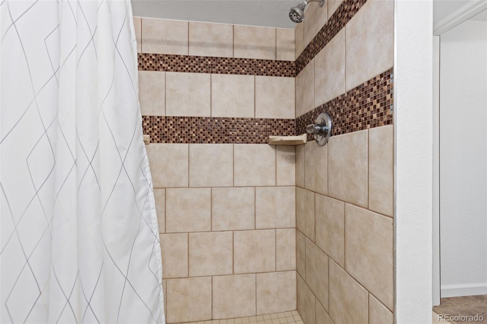 MLS Image #19 for 1155 s estes street,lakewood, Colorado
