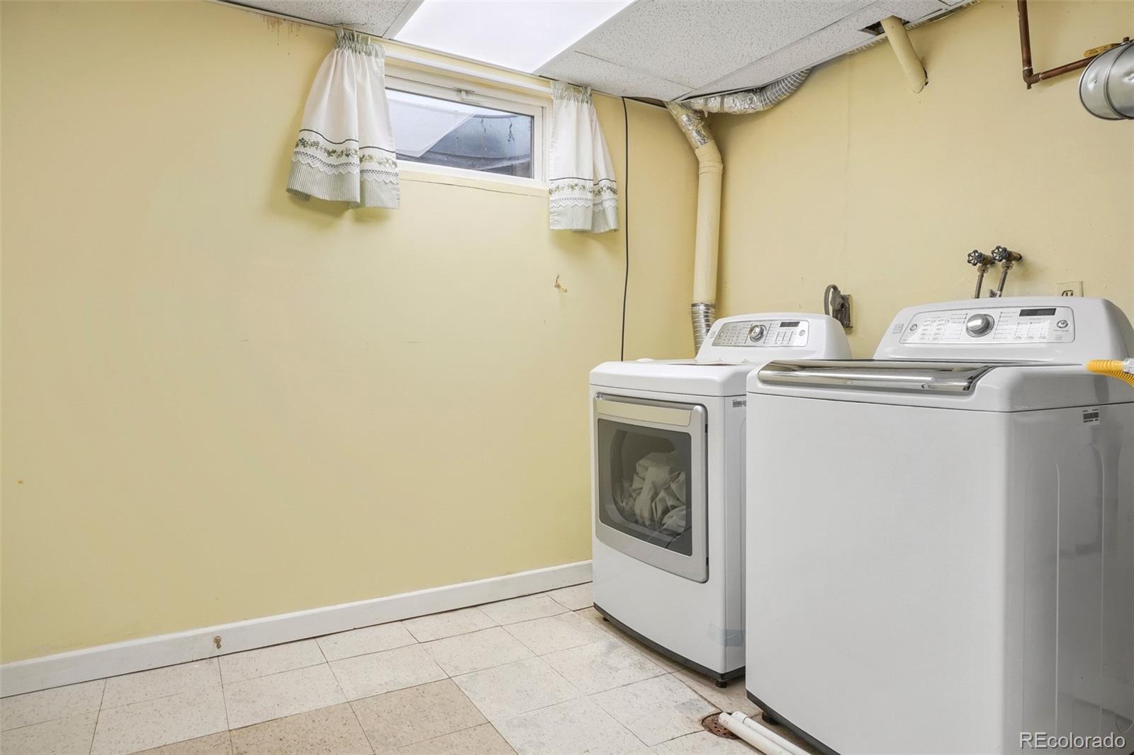MLS Image #23 for 13580 e exposition avenue,aurora, Colorado