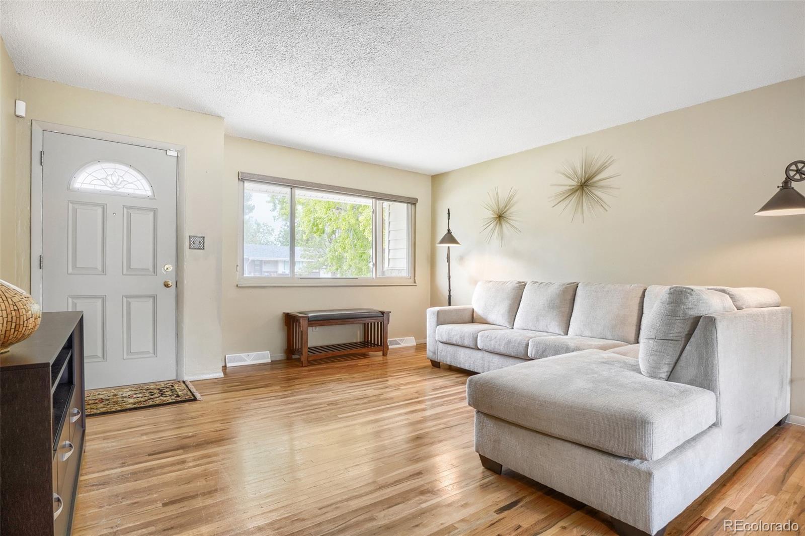 MLS Image #6 for 13580 e exposition avenue,aurora, Colorado