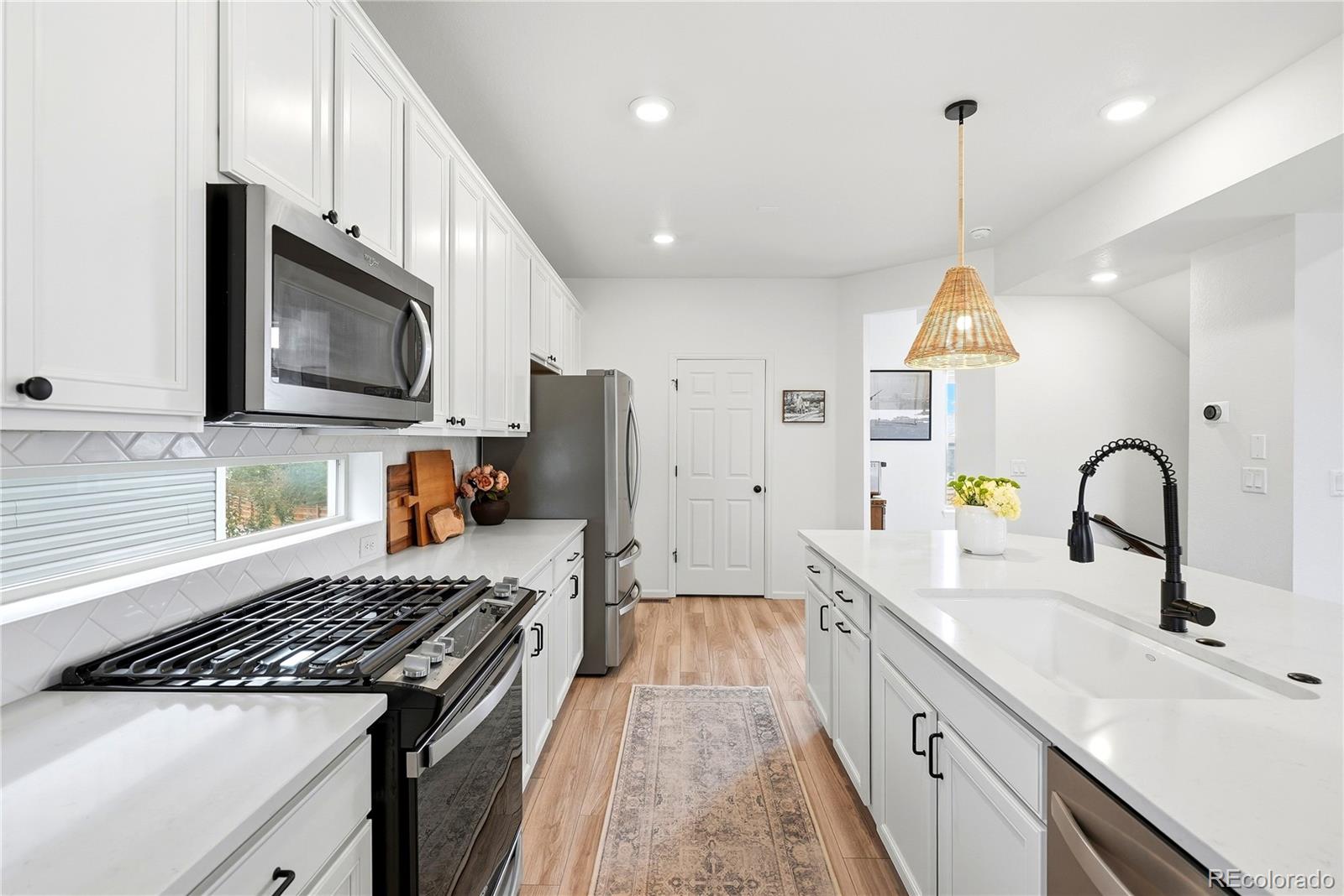 MLS Image #13 for 13536 e 101st avenue,commerce city, Colorado