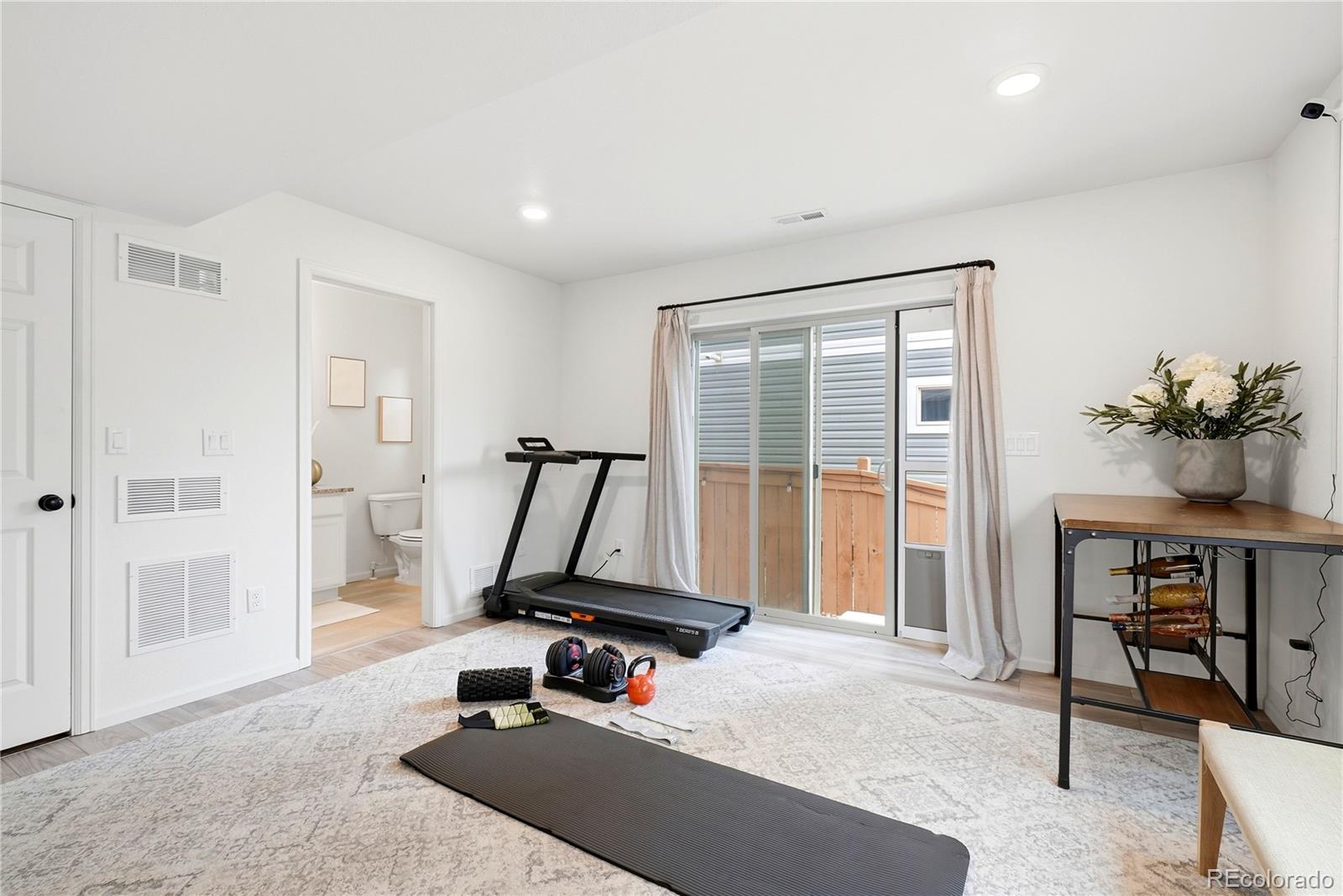 MLS Image #5 for 13536 e 101st avenue,commerce city, Colorado