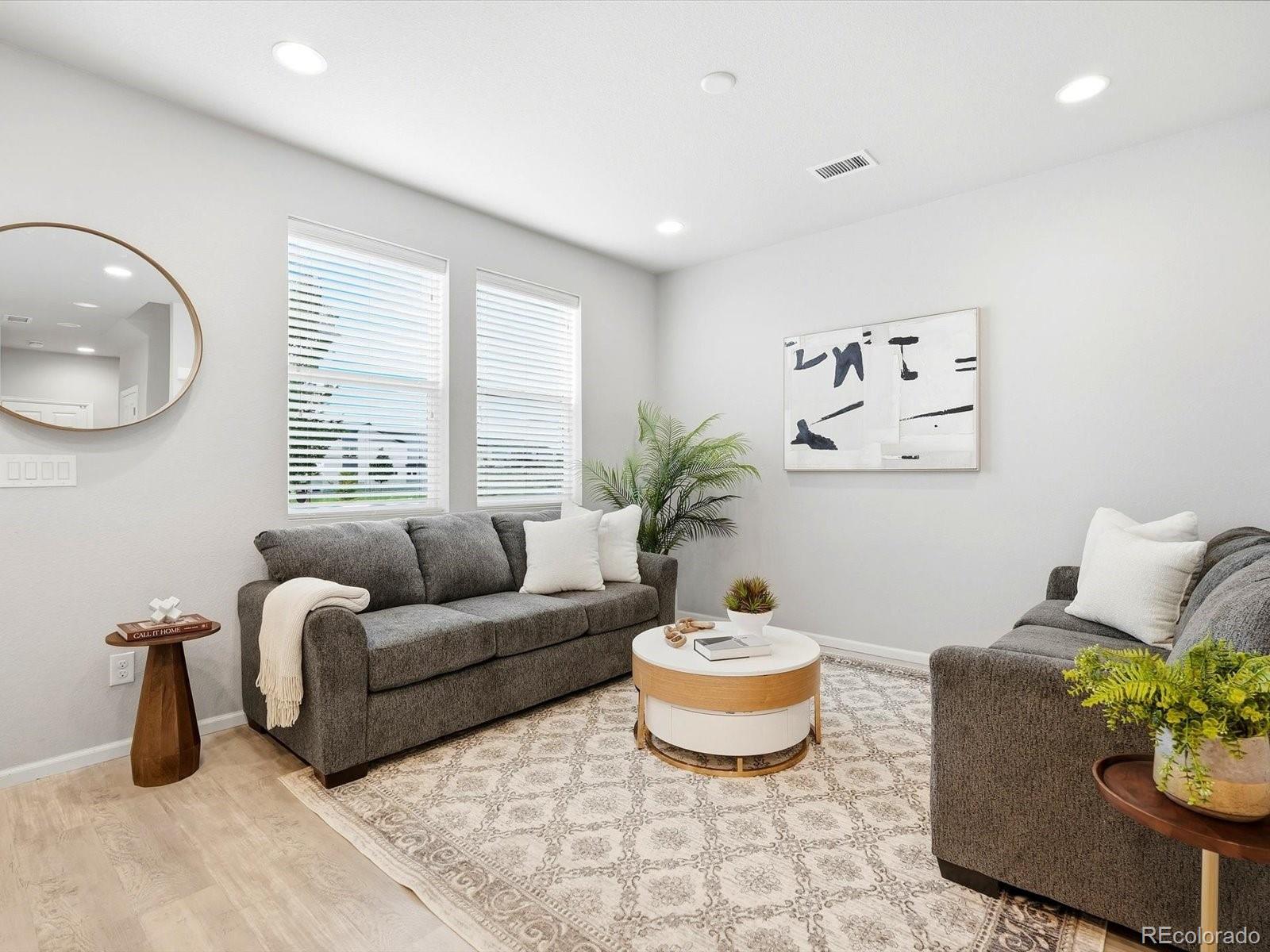 MLS Image #3 for 16035 e elk place,denver, Colorado