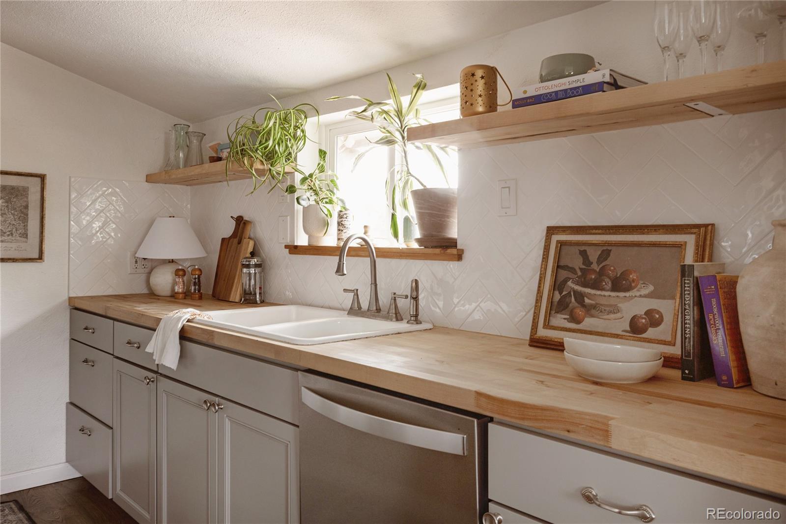 MLS Image #15 for 4005 w 52nd avenue,denver, Colorado