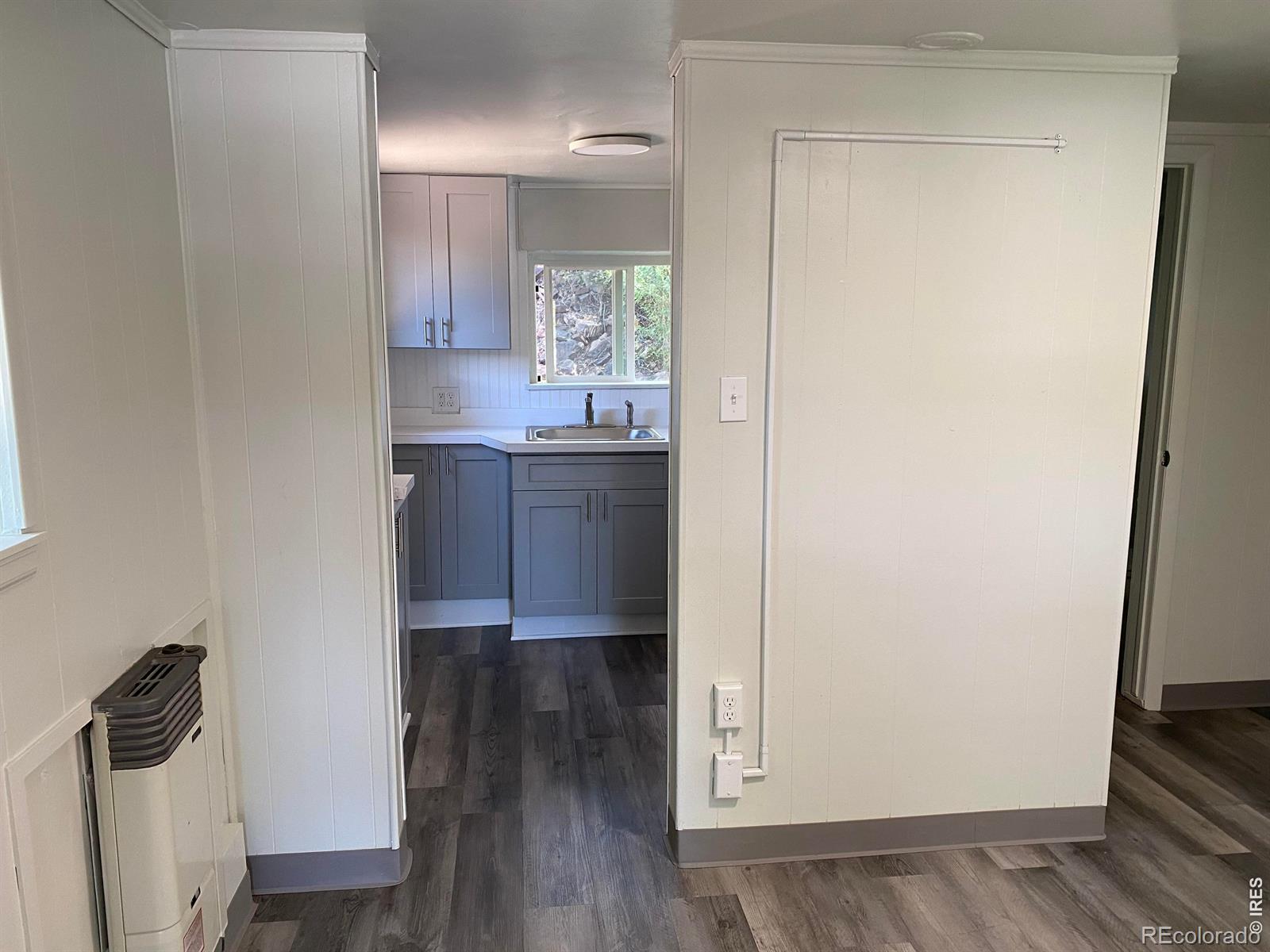 MLS Image #3 for 416  2nd avenue,lyons, Colorado