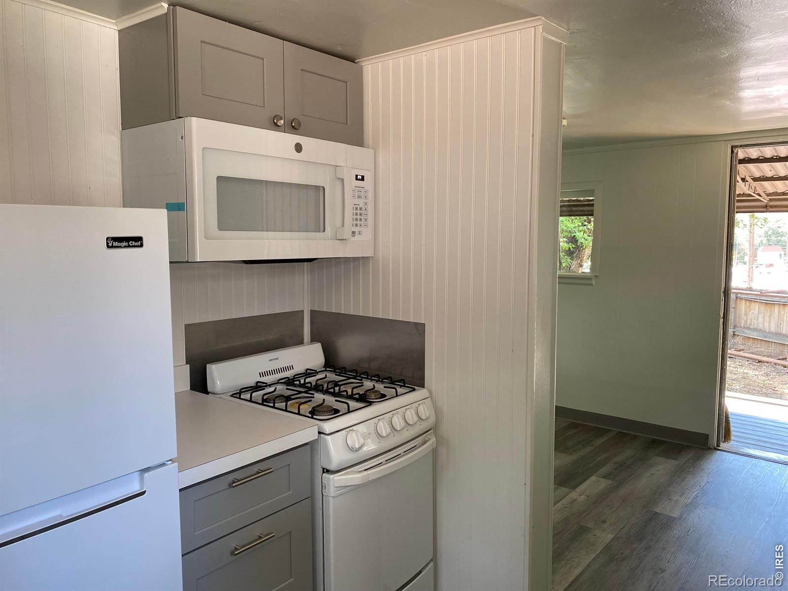 MLS Image #8 for 416  2nd avenue,lyons, Colorado