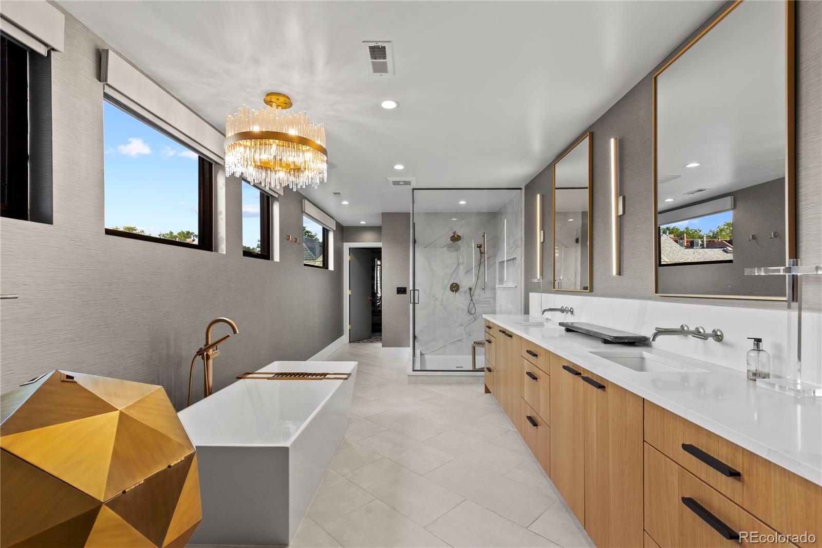 MLS Image #17 for 471  clayton street,denver, Colorado