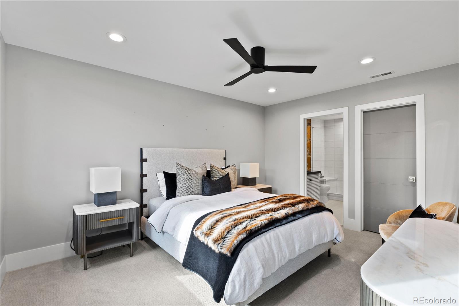 MLS Image #21 for 471  clayton street,denver, Colorado