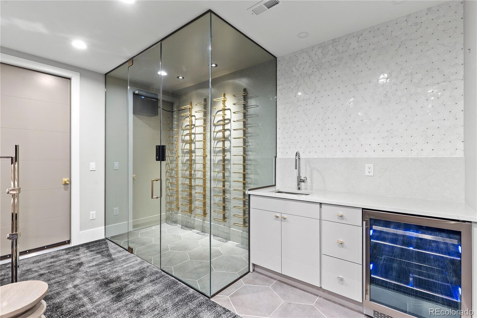 MLS Image #36 for 471  clayton street,denver, Colorado