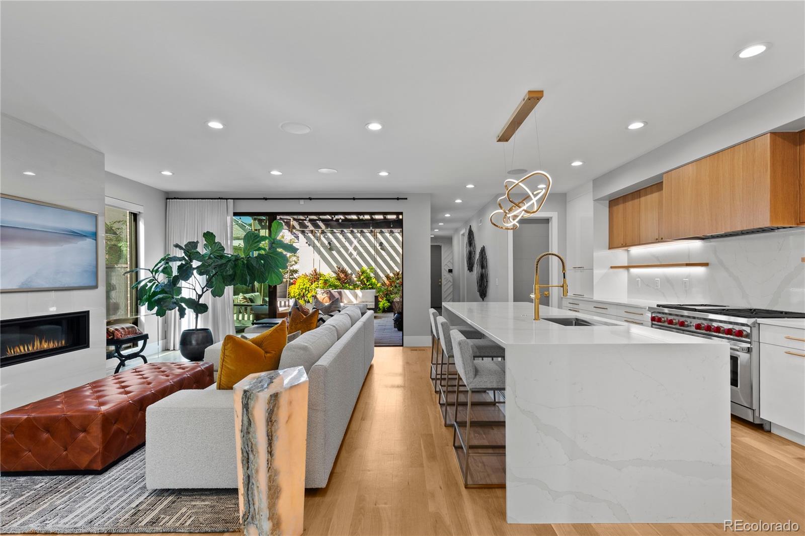 MLS Image #6 for 471  clayton street,denver, Colorado