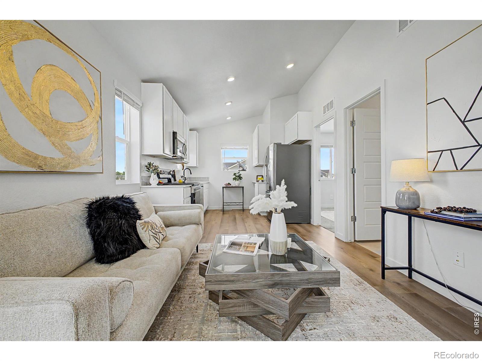 MLS Image #6 for 533  condor way,johnstown, Colorado