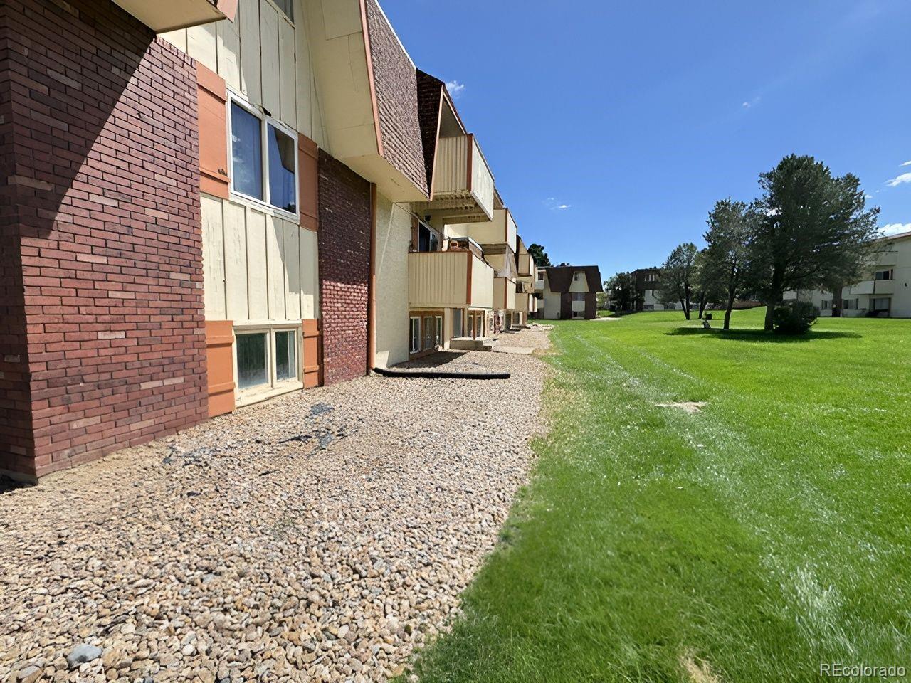 MLS Image #14 for 10211  ura lane,thornton, Colorado