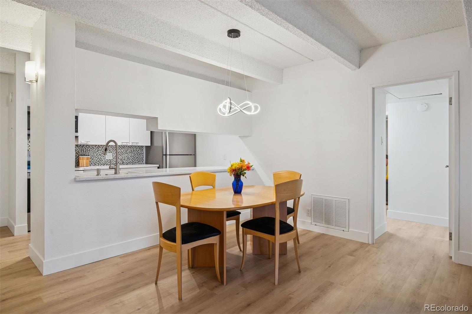 MLS Image #10 for 777 n washington street,denver, Colorado