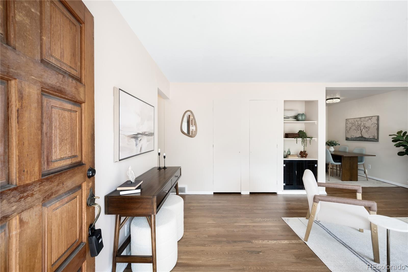 MLS Image #11 for 1304 s hudson street,denver, Colorado