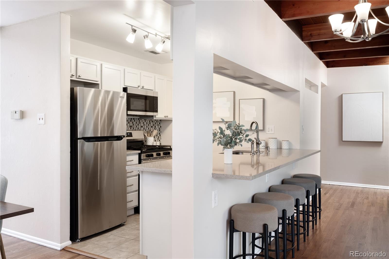 MLS Image #7 for 1304 s hudson street,denver, Colorado