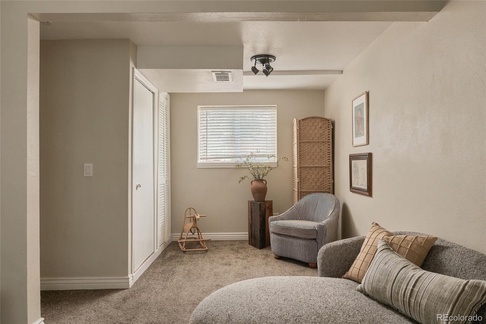 MLS Image #19 for 7058 w roxbury avenue,littleton, Colorado