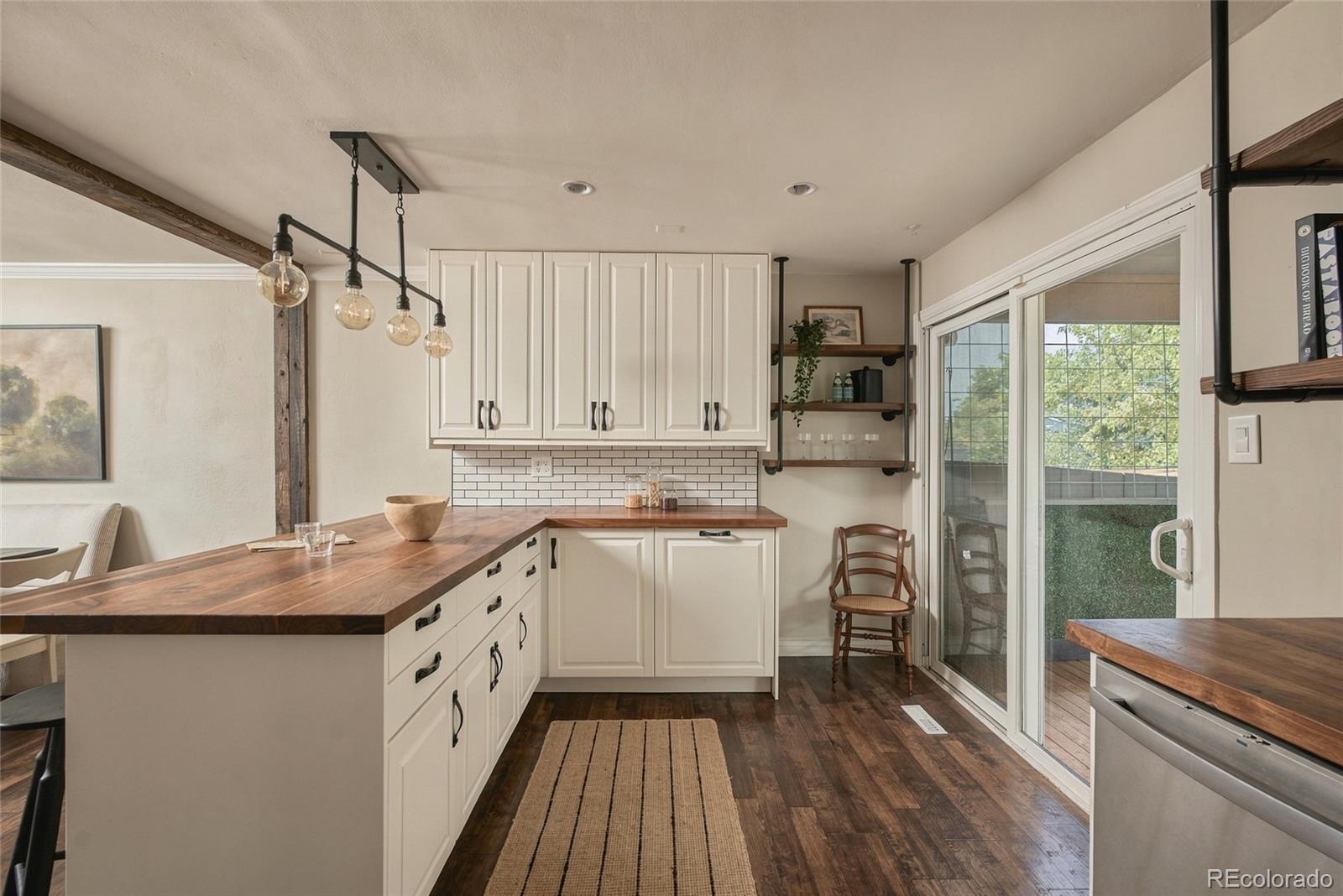 MLS Image #8 for 7058 w roxbury avenue,littleton, Colorado