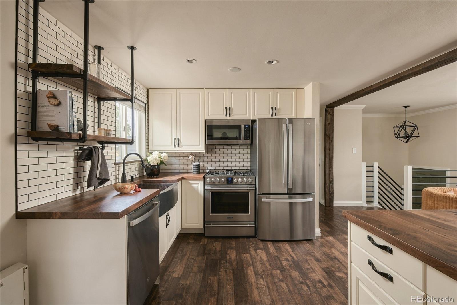 MLS Image #9 for 7058 w roxbury avenue,littleton, Colorado
