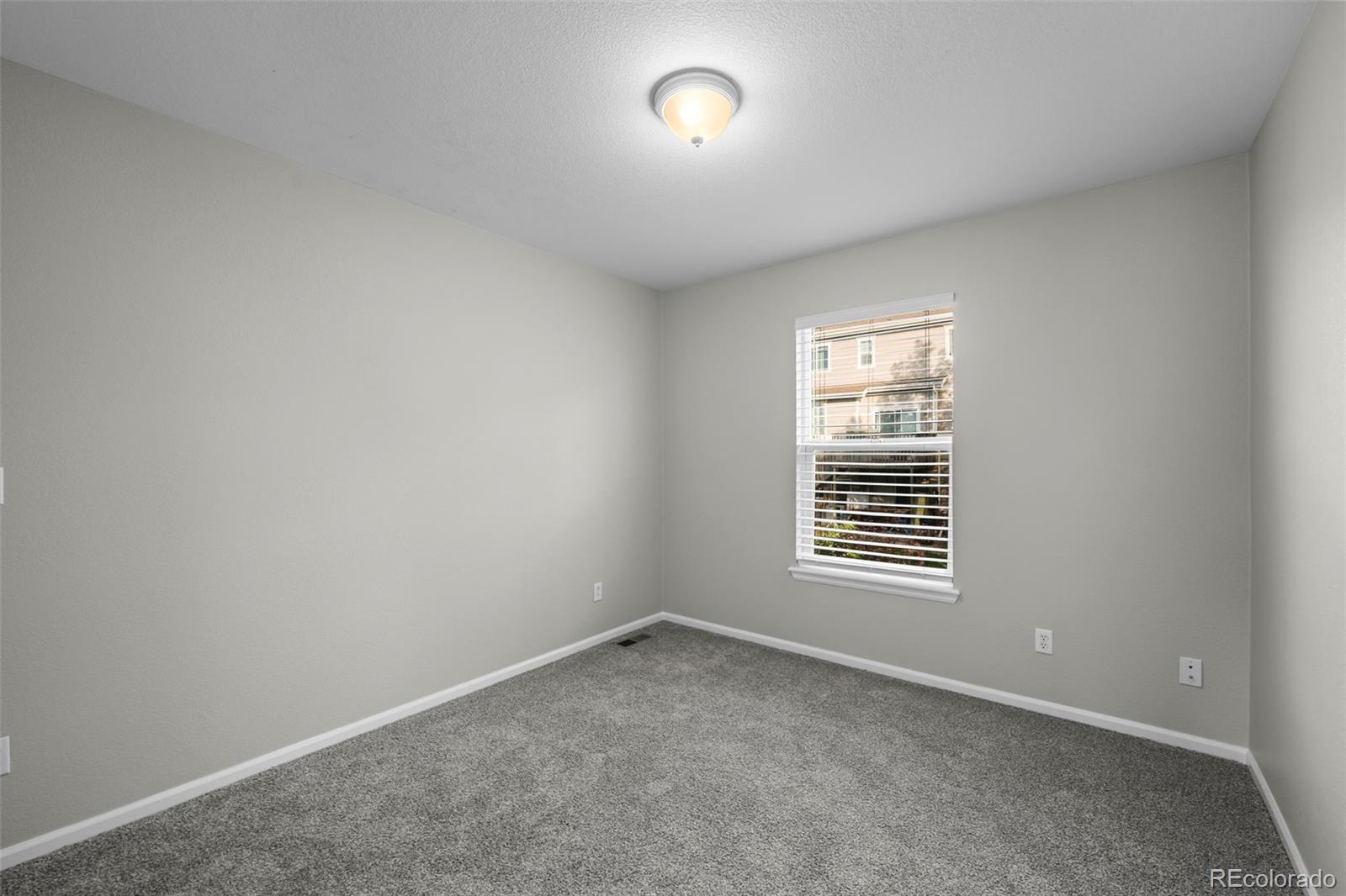 MLS Image #14 for 26017 e frost circle,aurora, Colorado