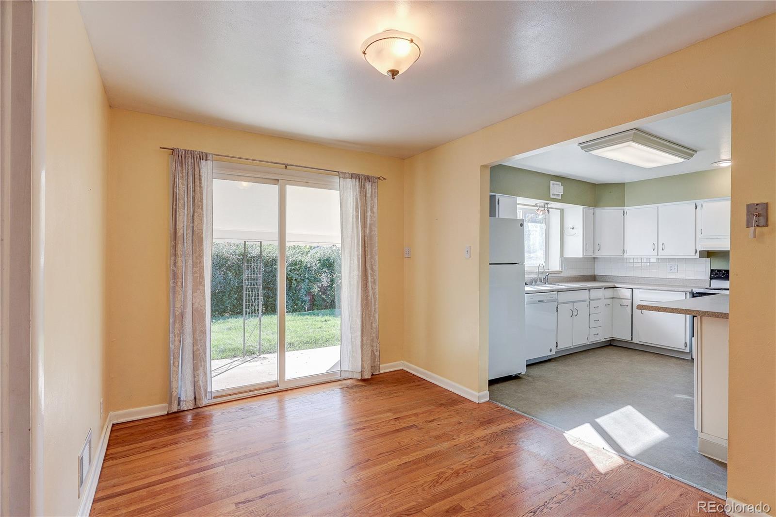 MLS Image #3 for 1140 s gray street,lakewood, Colorado