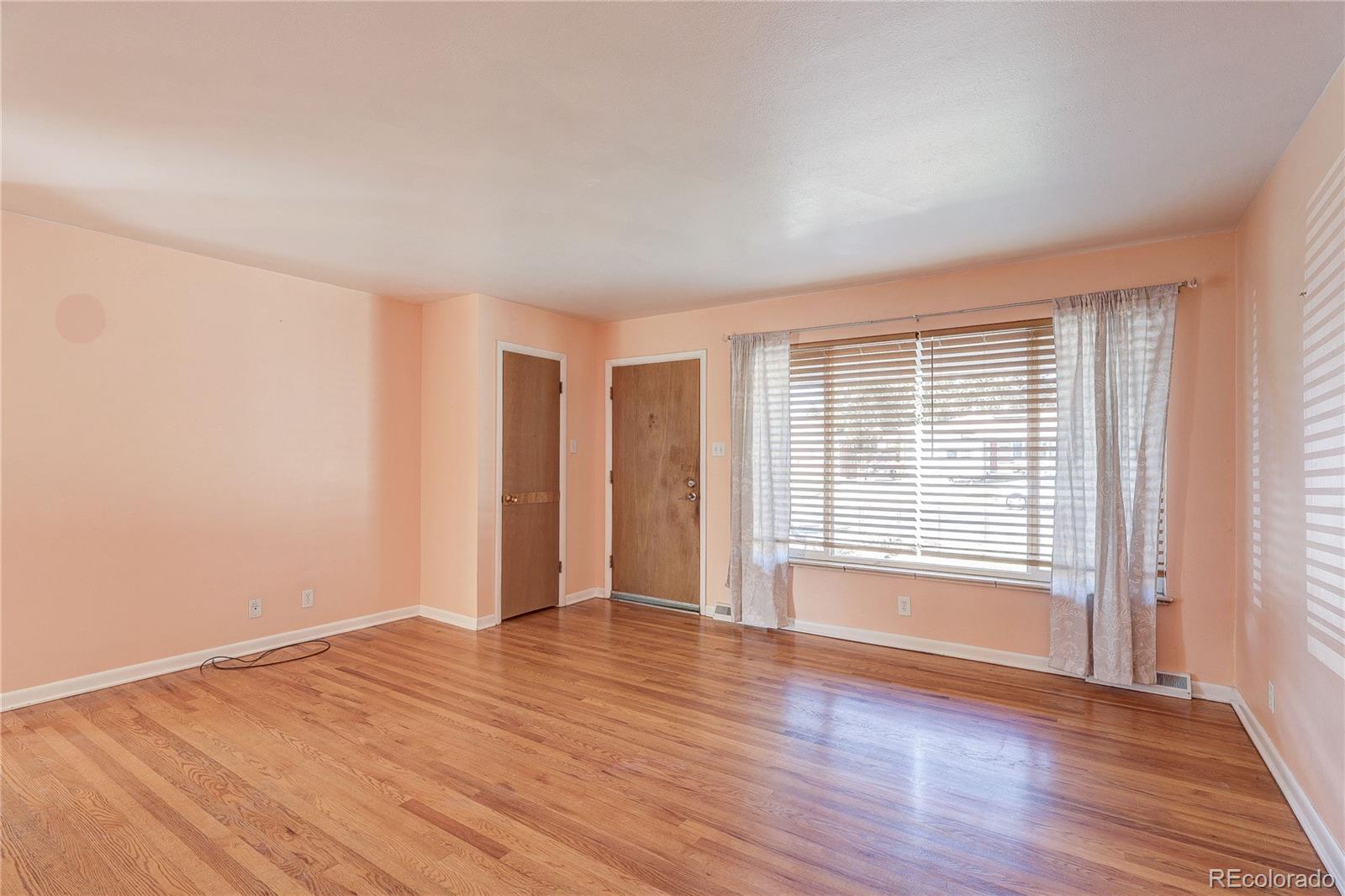 MLS Image #4 for 1140 s gray street,lakewood, Colorado