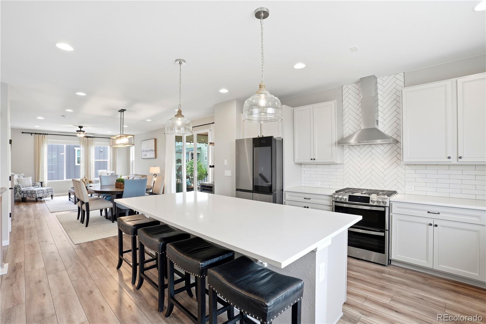 MLS Image #11 for 9007  southurst street,highlands ranch, Colorado