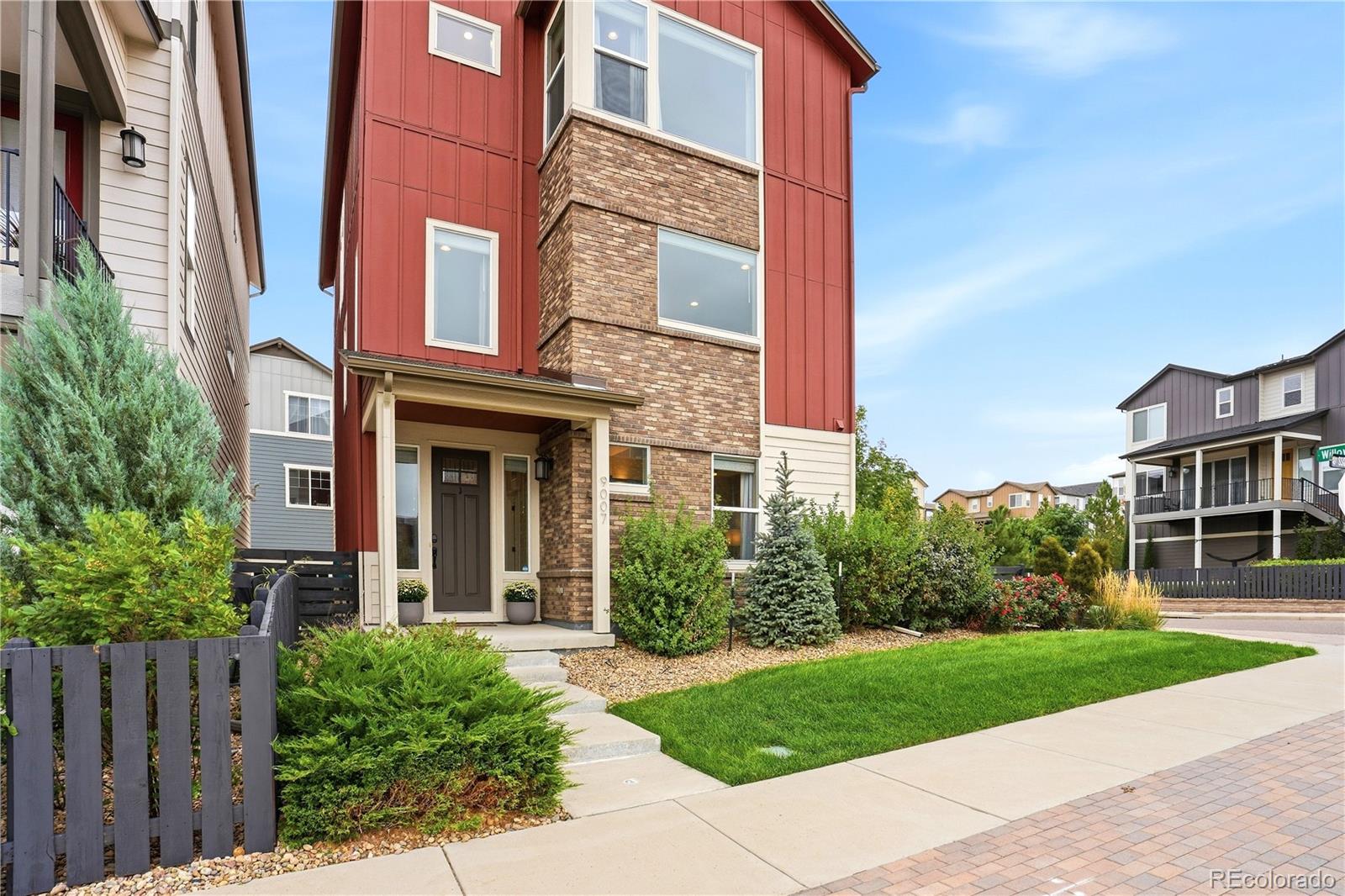 MLS Image #4 for 9007  southurst street,highlands ranch, Colorado