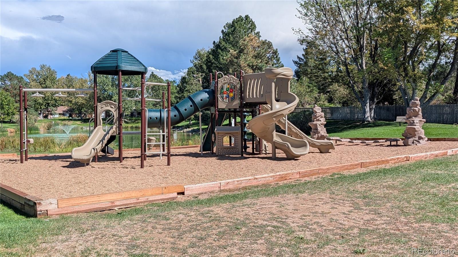 MLS Image #38 for 15358 e saratoga place,aurora, Colorado