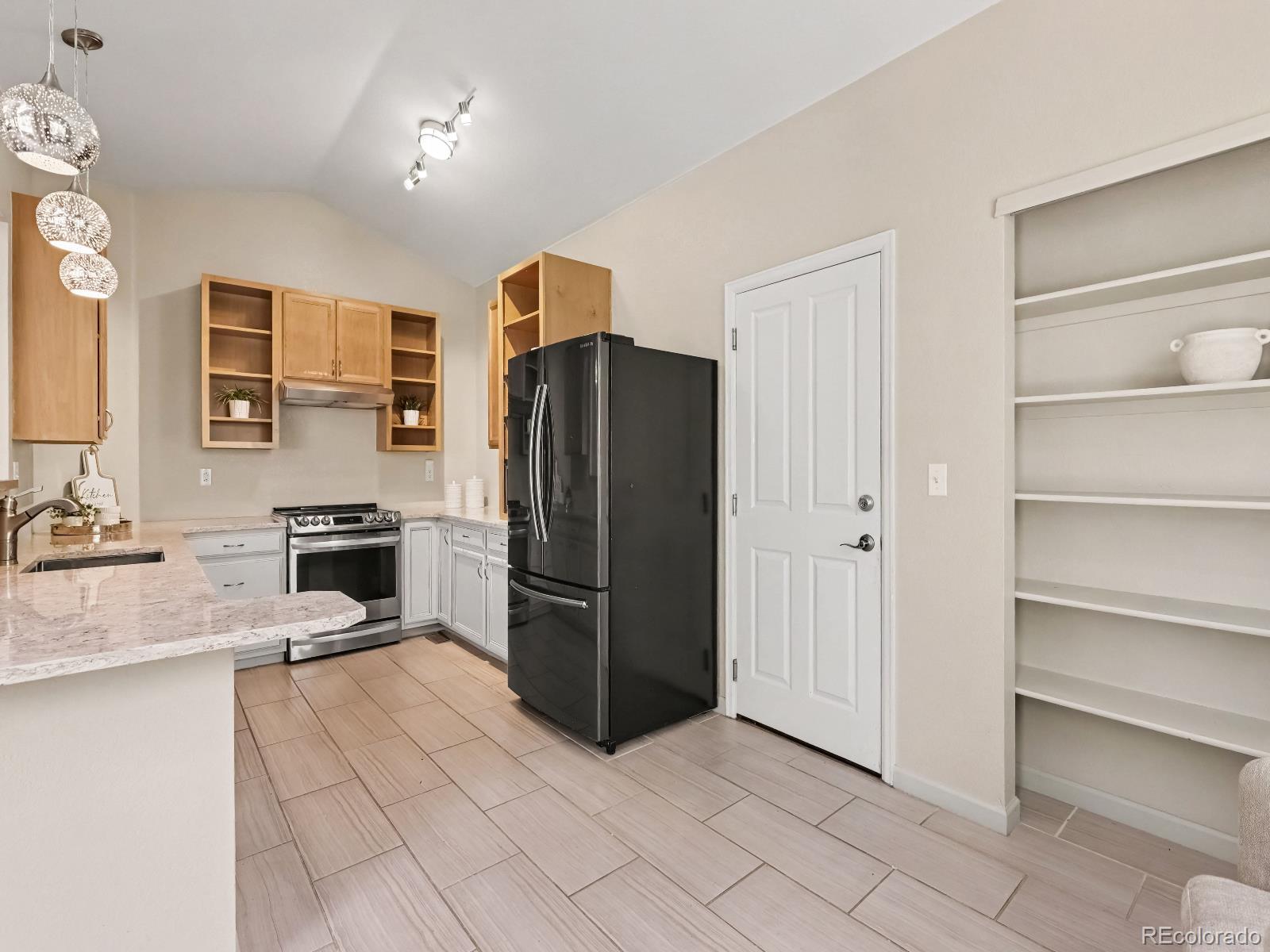 MLS Image #12 for 6752  kilmer court,arvada, Colorado