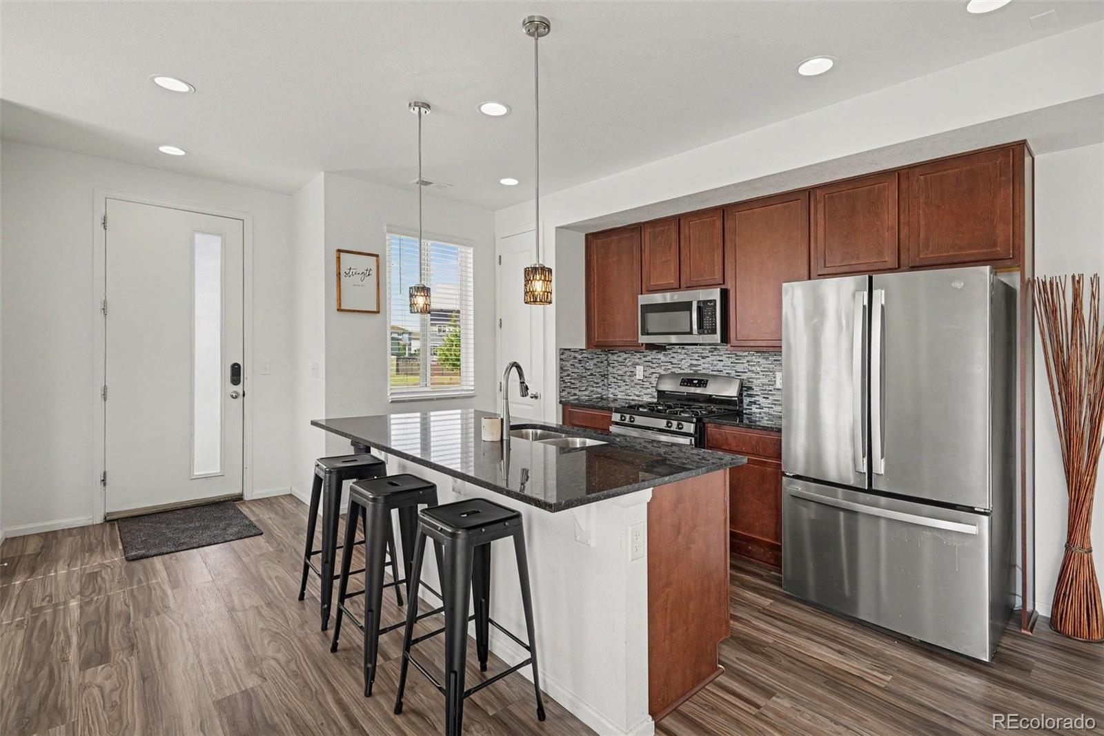 MLS Image #4 for 10 n trussville street ,aurora, Colorado
