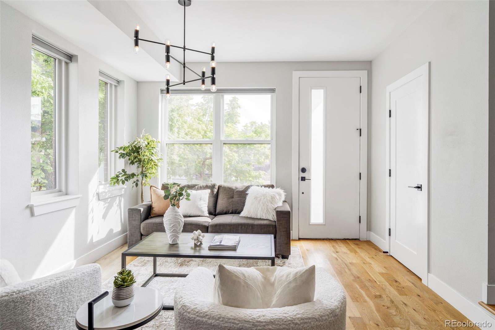 MLS Image #2 for 1385  raleigh street,denver, Colorado