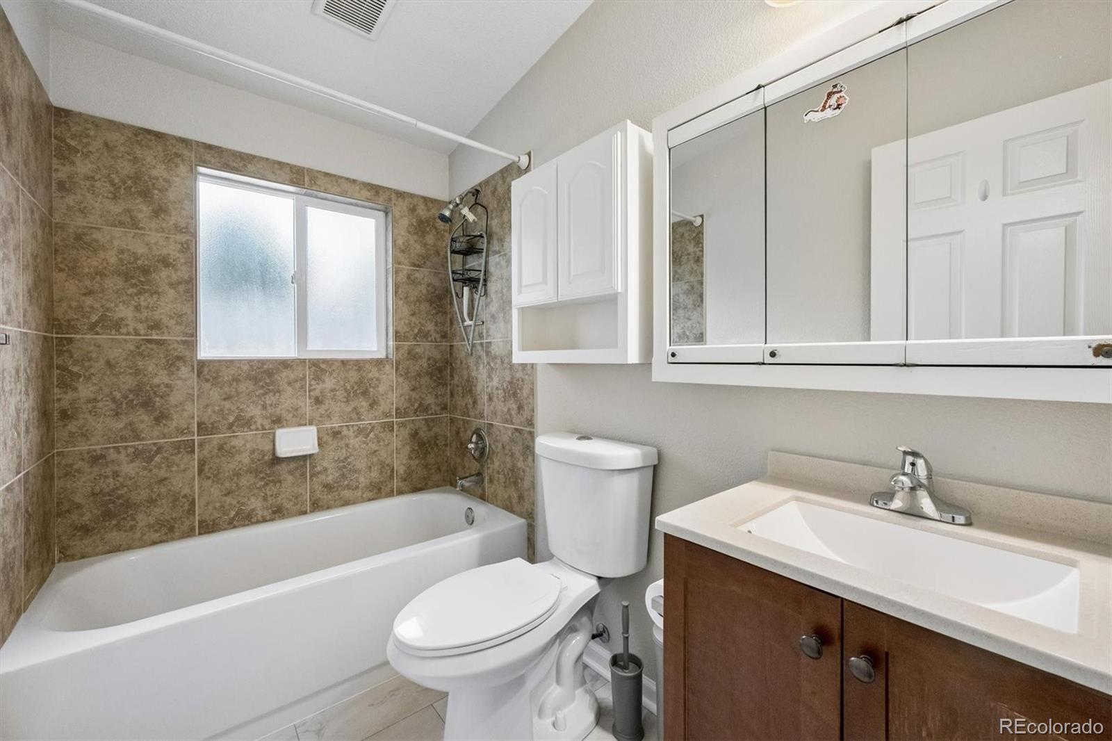 MLS Image #15 for 2201 w 56th place,denver, Colorado