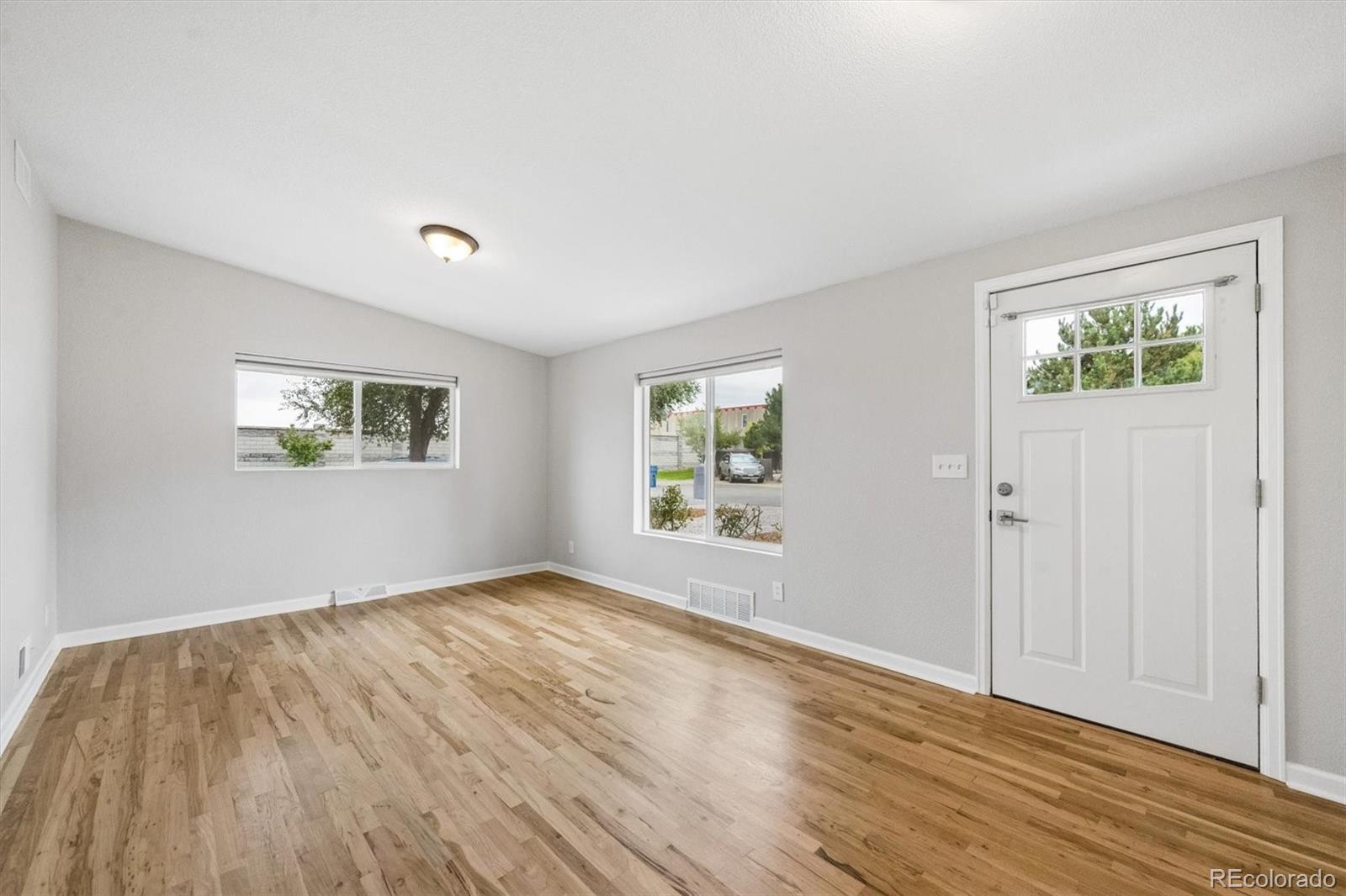 MLS Image #2 for 2201 w 56th place,denver, Colorado