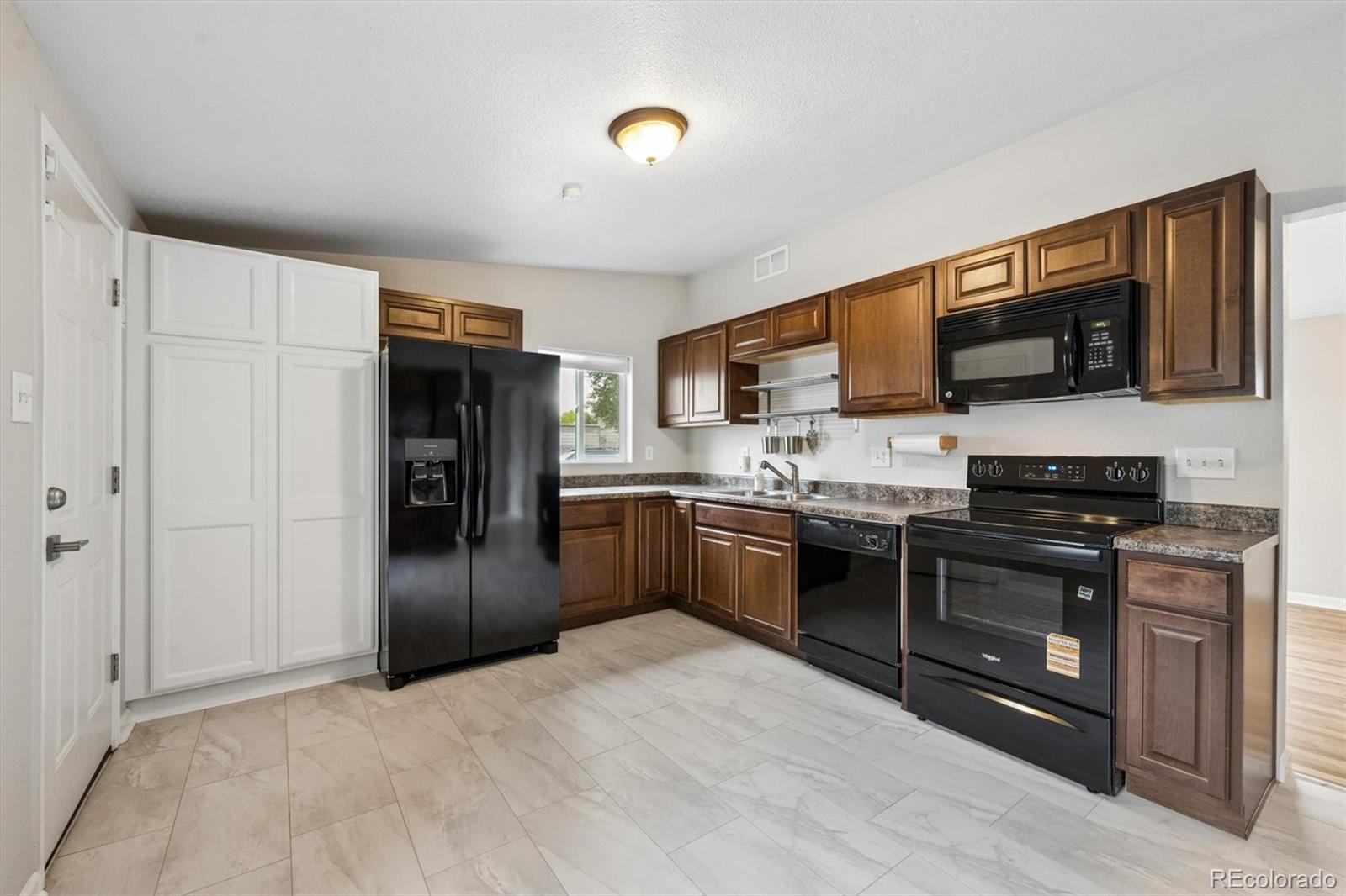 MLS Image #4 for 2201 w 56th place,denver, Colorado
