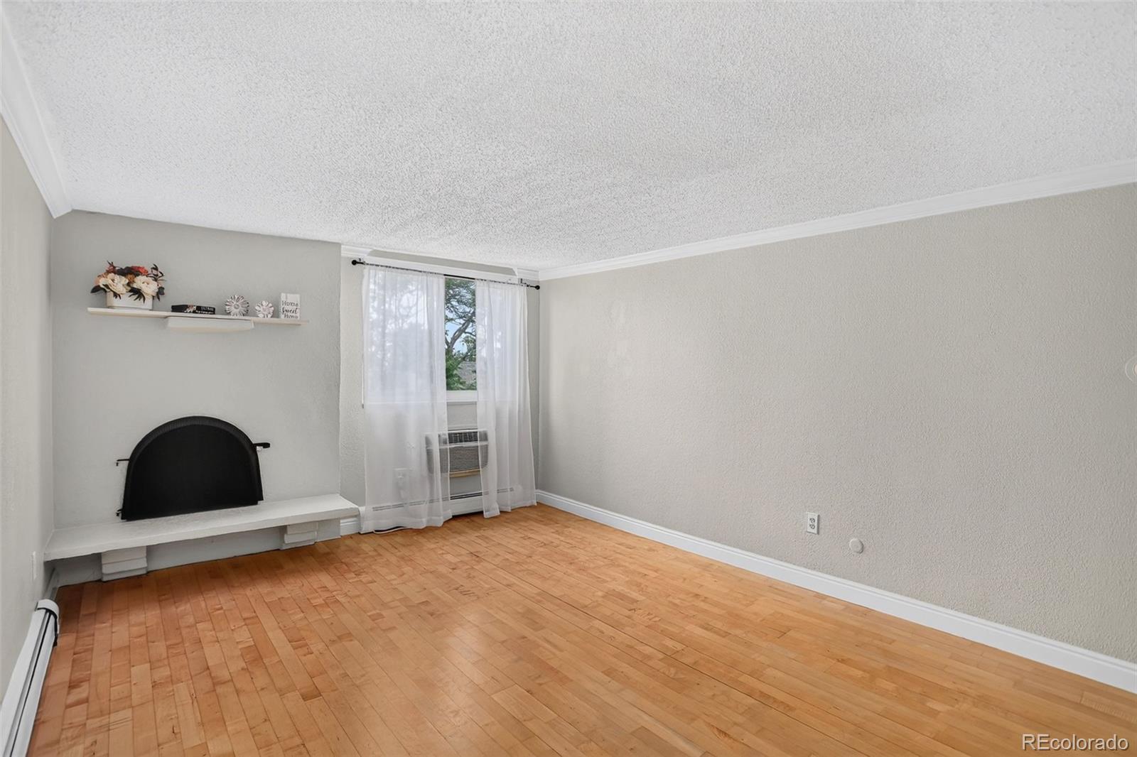 MLS Image #8 for 1125 n washington street,denver, Colorado