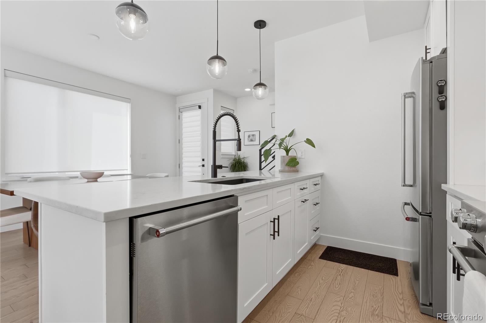 MLS Image #14 for 1368  yates street,denver, Colorado