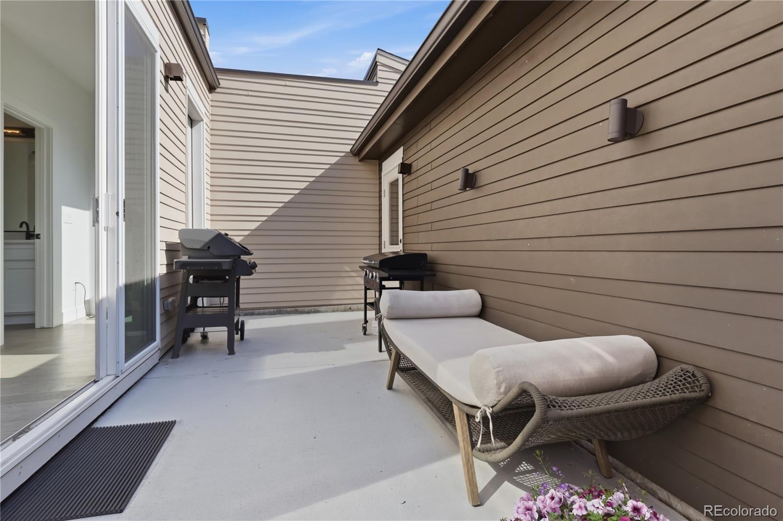 MLS Image #18 for 1368  yates street,denver, Colorado