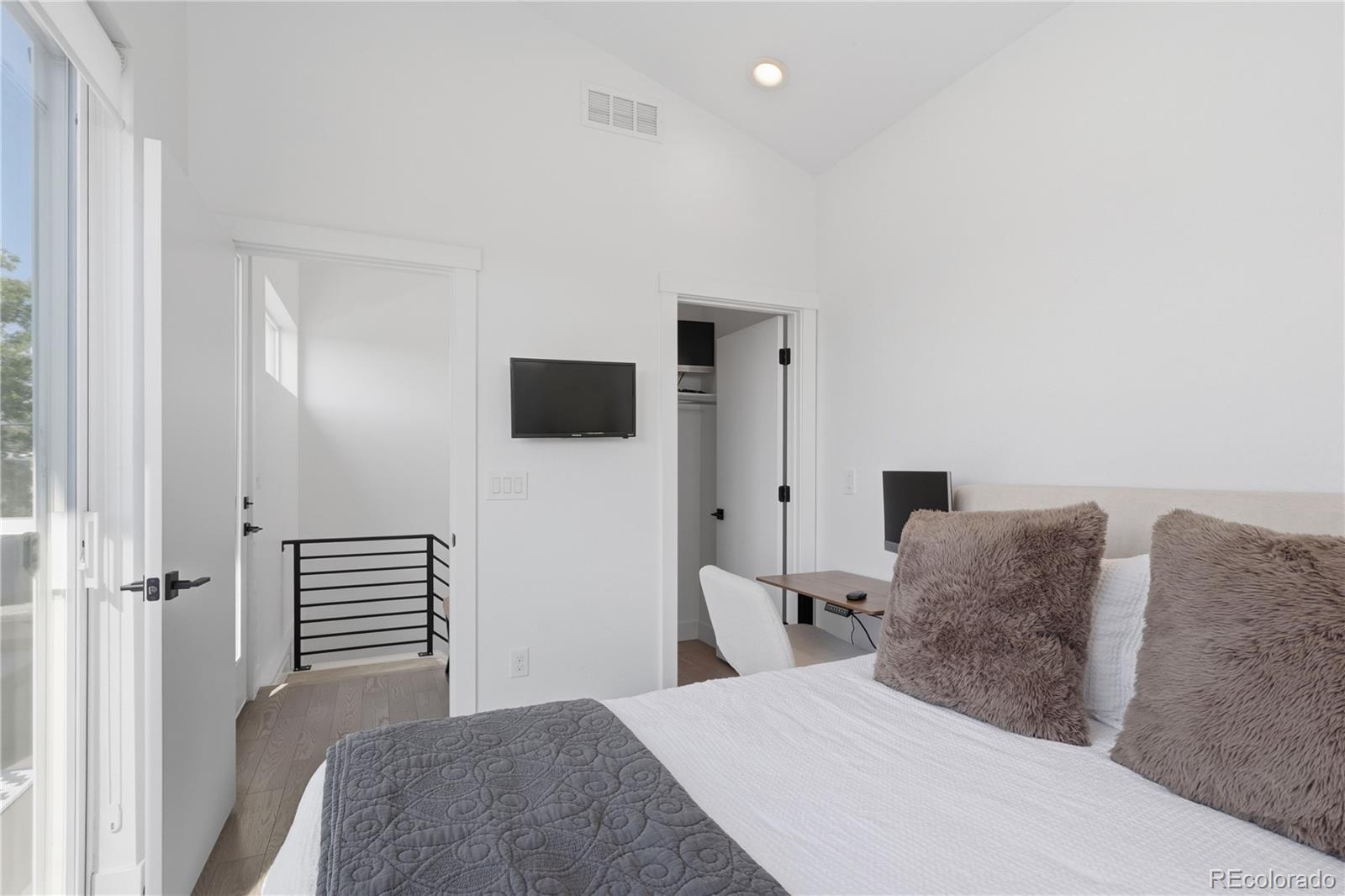 MLS Image #28 for 1368  yates street,denver, Colorado
