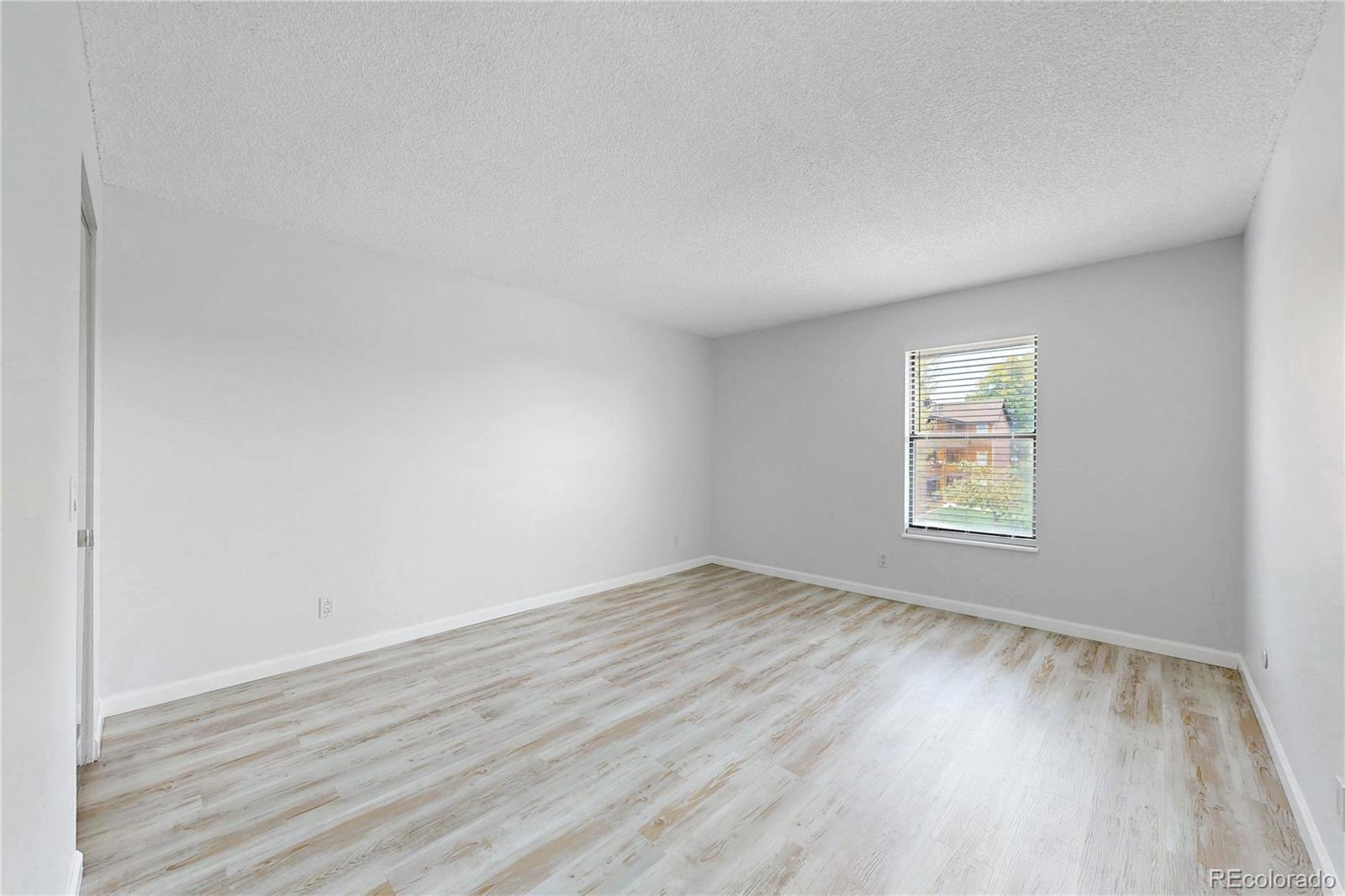 MLS Image #14 for 211  wright street 308,lakewood, Colorado