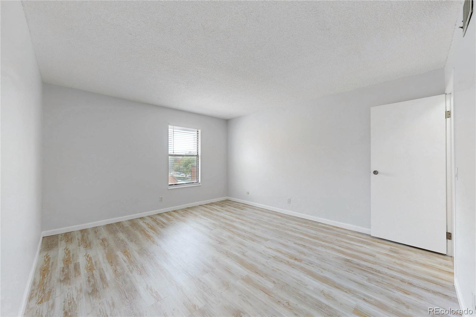 MLS Image #15 for 211  wright street 308,lakewood, Colorado