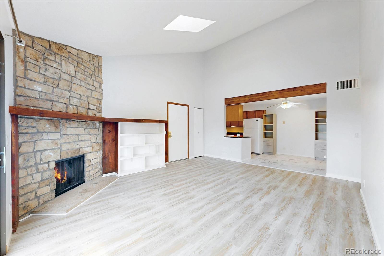 MLS Image #3 for 211  wright street 308,lakewood, Colorado